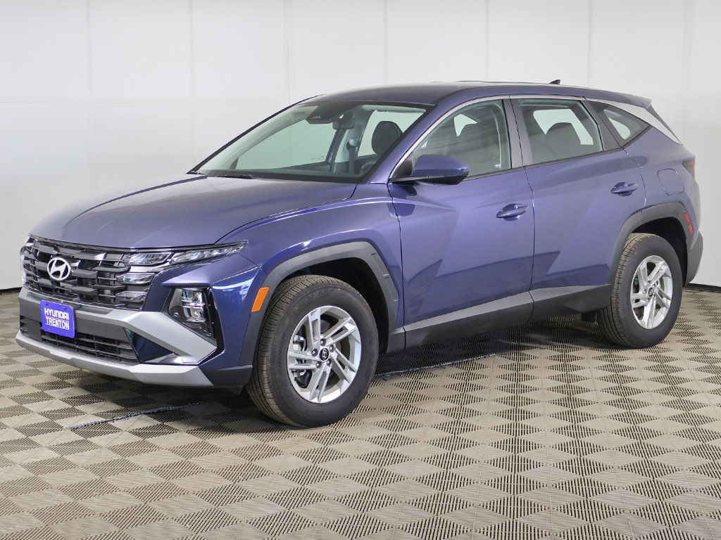 Used 2025 Hyundai Tucson SE AWD/4WD image 6
