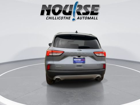 Used 2022 Ford Escape Titanium AWD/4WD image 7