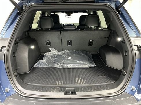 New 2026 Chevrolet Equinox LT w/ Convenience Package II image 26