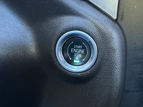 Used 2019 GMC Sierra 1500 SLT w/ SLT Premium Plus Package AWD/4WD image 23