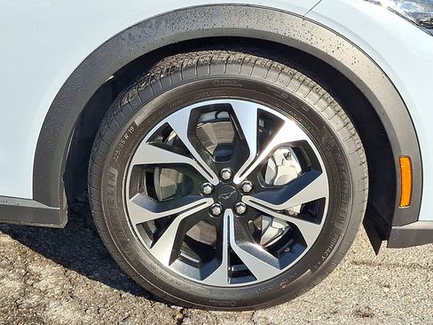 Used 2025 Ford Mustang Mach-E Select AWD/4WD image 8