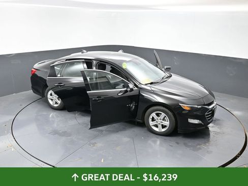 Used 2023 Chevrolet Malibu LT image 56