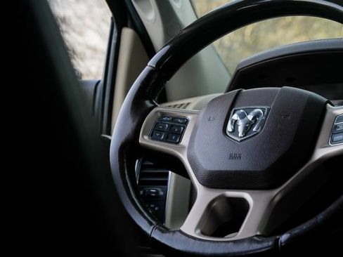 Used 2016 RAM 3500 Laramie Longhorn image 44