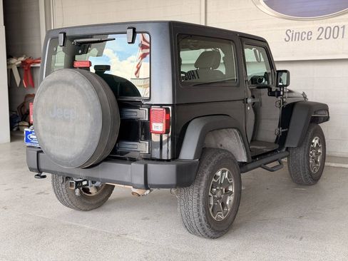 Used 2013 Jeep Wrangler Rubicon w/ PWR Convenience Group AWD/4WD image 6