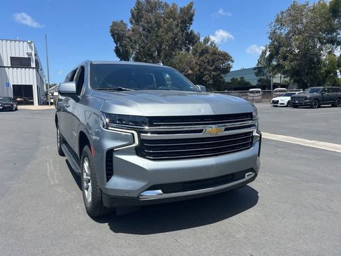 Used 2024 Chevrolet Suburban LT AWD/4WD image 1
