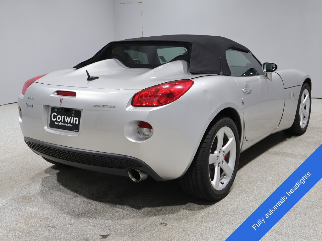 Used 2006 Pontiac Solstice Convertible w/ Premium Package RWD image 6