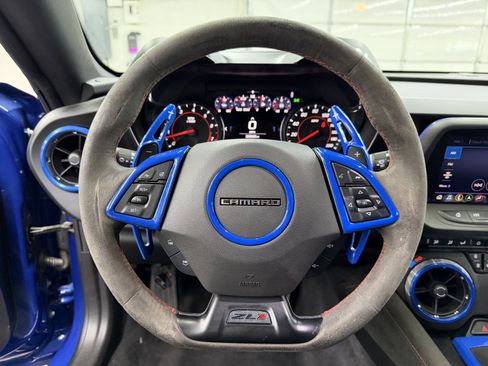 Used 2019 Chevrolet Camaro ZL1 image 13