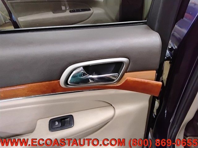 Used 2012 Jeep Grand Cherokee Overland AWD/4WD image 17