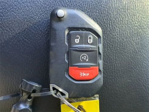 Used 2020 Jeep Wrangler Unlimited Sahara w/ Uconnect 4C Nav & Sound Group image 26