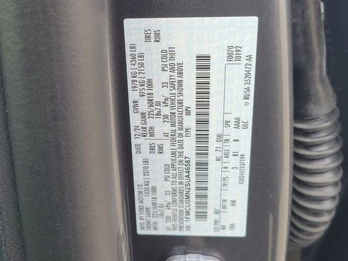 Used 2025 Ford Escape ST-Line w/ Cold Weather Package image 16