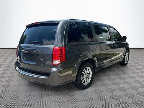 Used 2020 Dodge Grand Caravan SXT FWD image 6