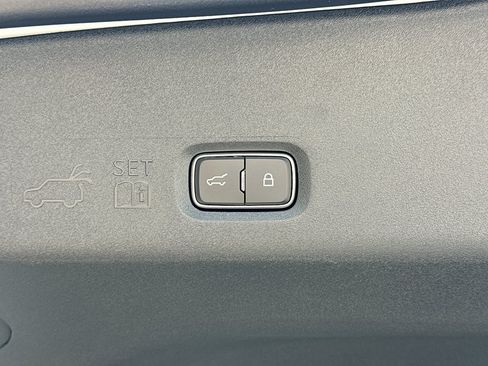 New 2025 Ford Expedition Active AWD/4WD image 35