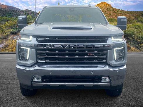 Used 2022 Chevrolet Silverado 2500 LTZ w/ LTZ Convenience Package image 9