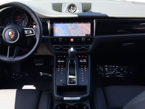 New 2026 Porsche Macan AWD/4WD image 20