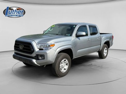 Used 2022 Toyota Tacoma SR AWD/4WD image 1