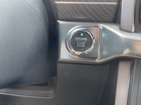 Used 2022 Ford F150 Platinum w/ Equipment Group 701A High image 22