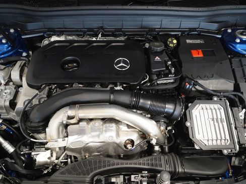 Used 2026 Mercedes-Benz GLB 250 4MATIC image 30