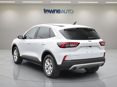 Used 2023 Ford Escape Active w/ Tech Pack #1 AWD/4WD image 5
