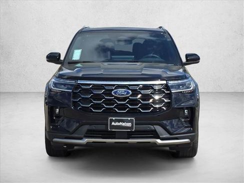New 2026 Ford Explorer Platinum image 6