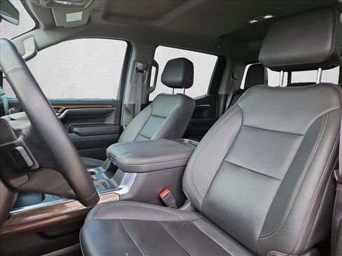 Used 2024 Chevrolet Silverado 1500 LT Trail Boss w/ Convenience Package II AWD/4WD image 15