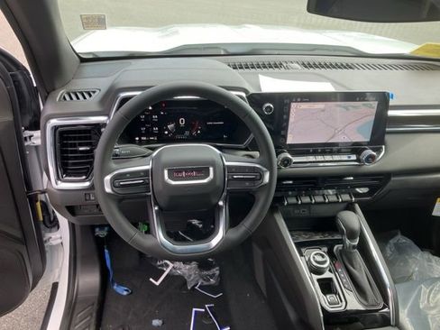New 2025 GMC Canyon Elevation AWD/4WD image 7