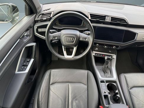 Used 2020 Audi Q3 2.0T Premium w/ Convenience Package AWD/4WD image 27