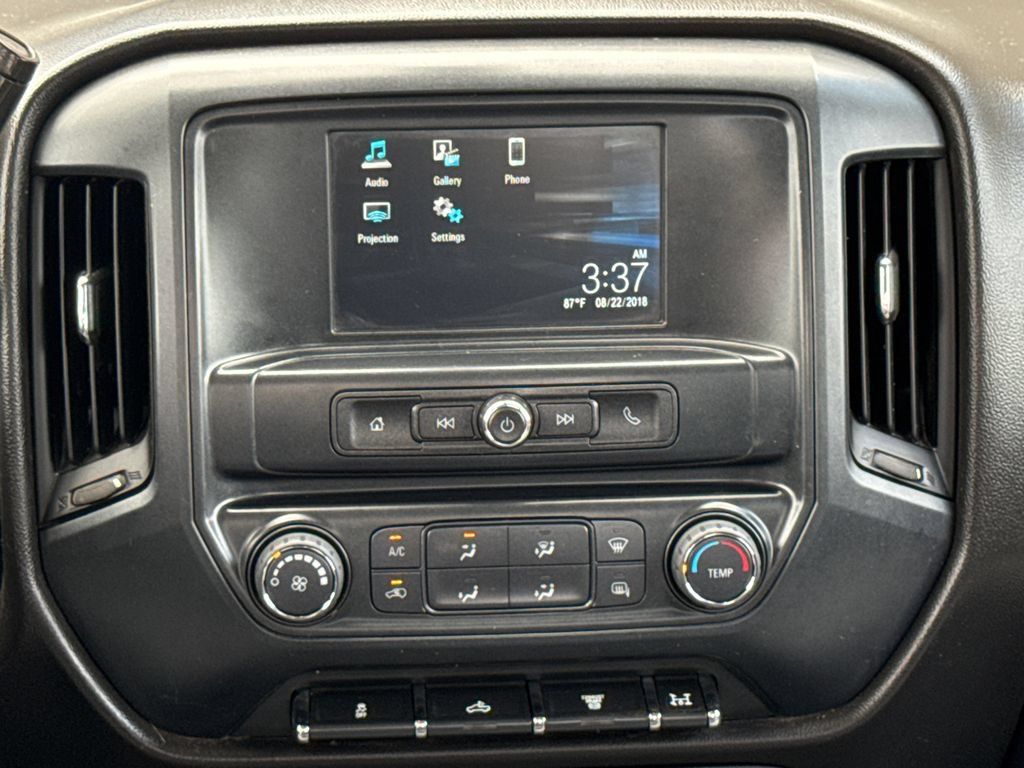 Used 2018 GMC Sierra 3500 4x4 Crew Cab w/ Sierra Convenience Package image 16
