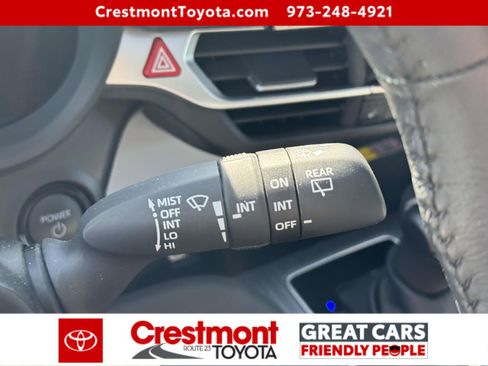 Certified 2025 Toyota Sienna XLE AWD/4WD image 23