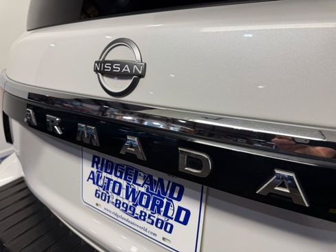 Used 2021 Nissan Armada Platinum w/ Captain's Chairs Package RWD image 36