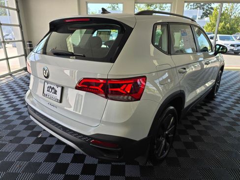 Used 2023 Volkswagen Taos S w/ Driver Assistance Package FWD image 3