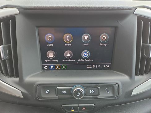 Used 2023 GMC Terrain SLE w/ Driver Convenience Package image 28