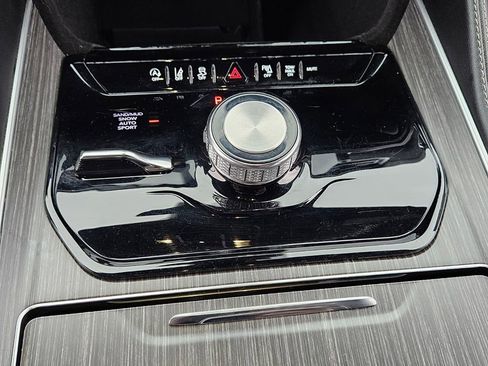Used 2023 Jeep Wagoneer Series II AWD/4WD image 19