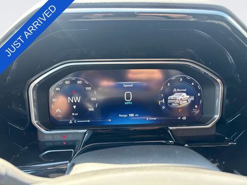 New 2026 Chevrolet Silverado 1500 LTZ w/ LTZ Premium Package AWD/4WD image 15