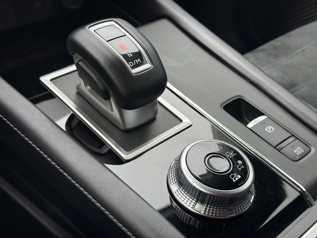 Used 2023 Mitsubishi Outlander SE Black Edition AWD/4WD image 18