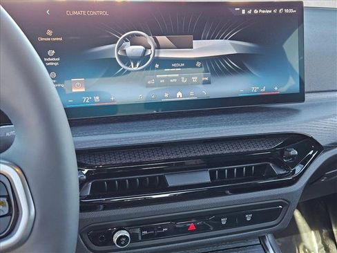 New 2026 BMW 330i Sedan w/ M Sport Package image 12