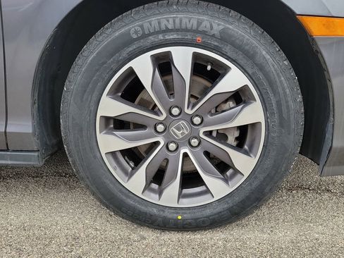 Used 2024 Honda Odyssey EX-L image 5