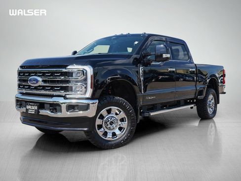 Used 2025 Ford F350 Lariat w/ Chrome Package AWD/4WD image 1
