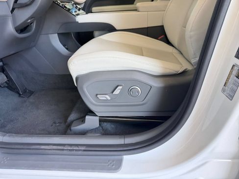 Used 2026 Hyundai Santa Fe SEL FWD image 18