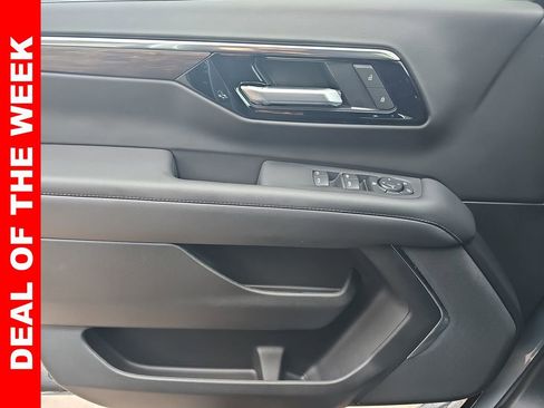 New 2026 Chevrolet Suburban LS image 27