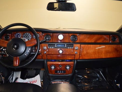 Used 2009 Rolls-Royce Phantom Drophead Coupe RWD image 40