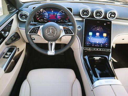 Used 2026 Mercedes-Benz C 300 Sedan image 10