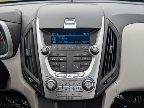 Used 2011 Chevrolet Equinox LT image 12