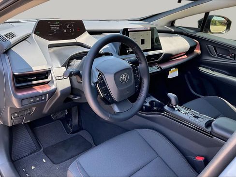 New 2026 Toyota Prius Plug-In Hybrid FWD image 8