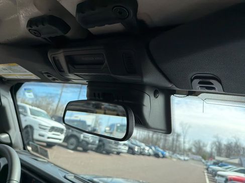 Certified 2025 Jeep Wrangler Willys 4xe image 21