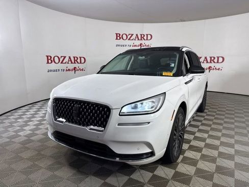 Used 2020 Lincoln Corsair Reserve w/ Equipment Group 201A image 4