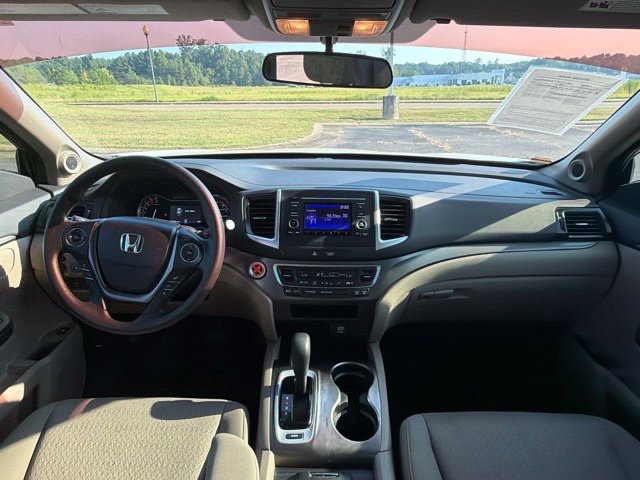 Used 2017 Honda Ridgeline RTS image 17