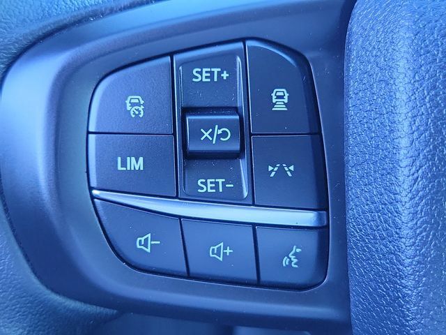 Used 2025 Ford Ranger Lariat w/ FX4 Off-Road Package AWD/4WD image 8