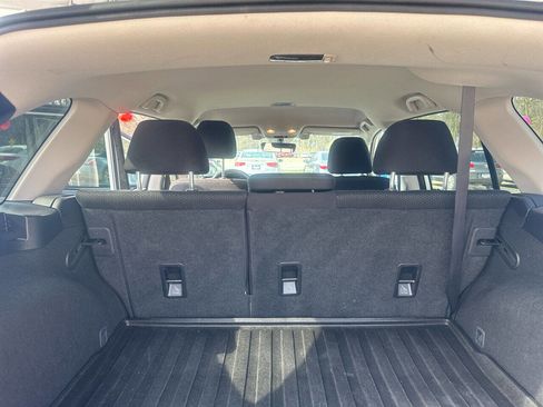 Used 2017 Subaru Outback 2.5i Premium image 40