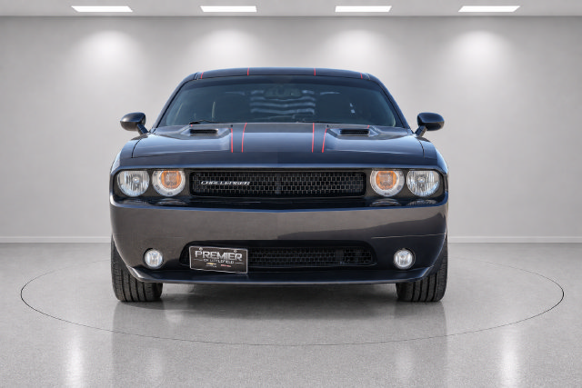 Used 2014 Dodge Challenger R/T w/ Blacktop Package RWD image 8