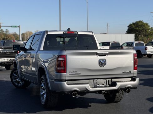 Used 2022 RAM 1500 Laramie w/ Sport Appearance Package image 6